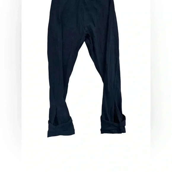 Gymshark Women's Solid Black Training Cropped Leggings Size Small With Ankle Cut - Picture 2 of 12